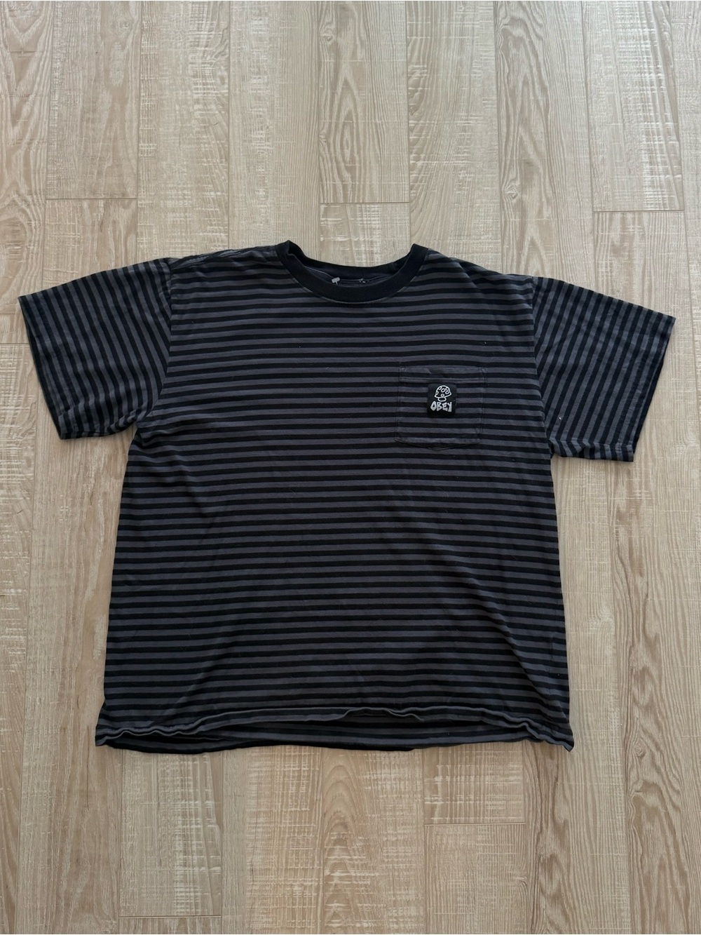 Obey stripped tee
